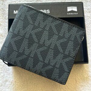 Michael Kors Men's Wallet New in Box Black Monogram Grey NWT